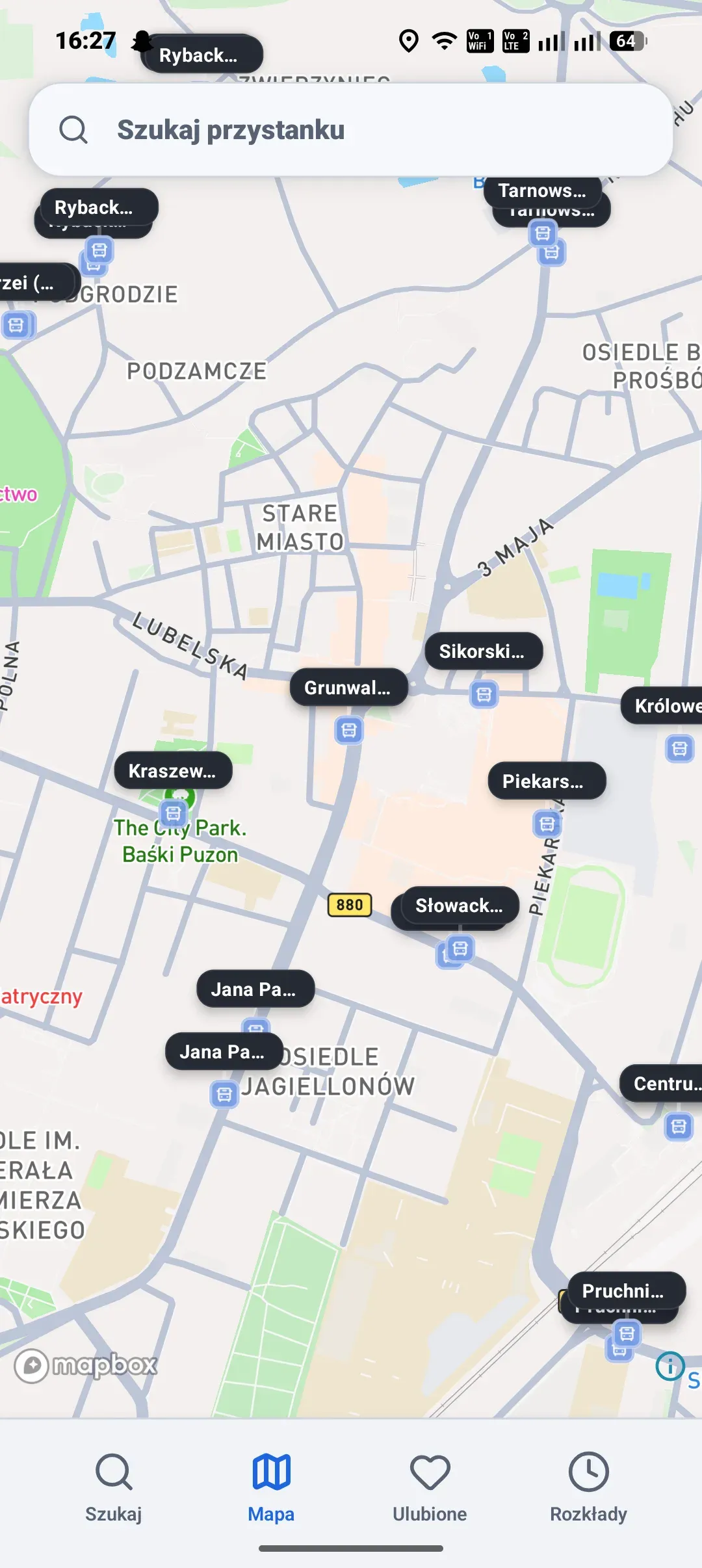Aplikacja autobusowa - żywa mapa miasta z rozsianymi znacznikami przystanków i wyszukiwarką przystanku u góry